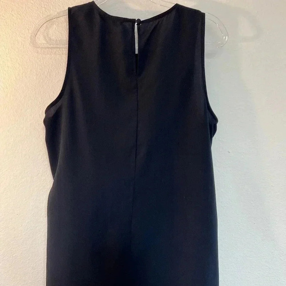 Banana Republic Navy Blue Sleeveless Top Size Medium - Picture 6 of 8